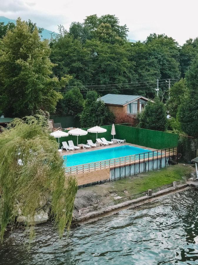 Sapanca Kiyi Bungalov&Cafe Villa Sakarya  Bagian luar foto